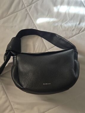 RADLEY LONDON Black Pebbled Shoulder Bag with Knotted Strap